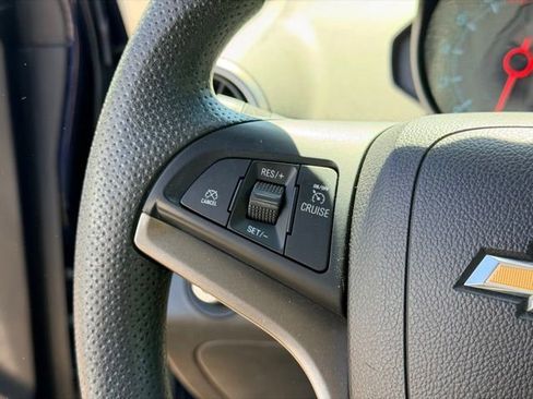Used 2015 Chevrolet Sonic LT FWD image 6