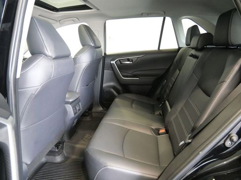 Used 2025 Toyota RAV4 XLE Premium w/ Weather Package AWD/4WD image 25