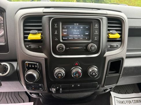 Used 2018 RAM 1500 Express w/ Express Value Package AWD/4WD image 19