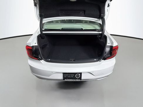 Certified 2023 Volvo S90 B6 Plus AWD/4WD image 29