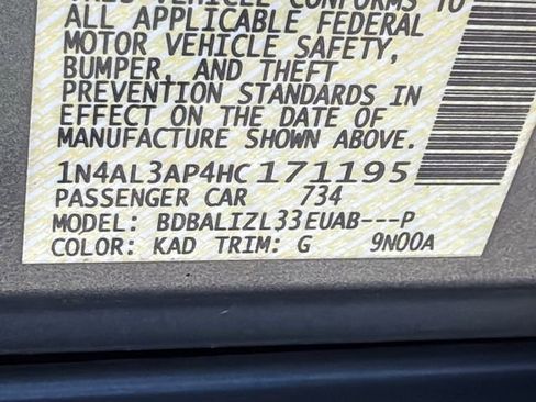 Used 2017 Nissan Altima 2.5 SV image 31