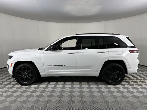 Used 2024 Jeep Grand Cherokee Limited 4xe image 9
