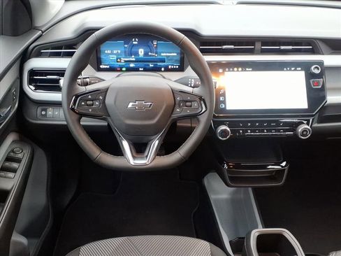 New 2027 Chevrolet Bolt LT w/ Comfort Package image 19