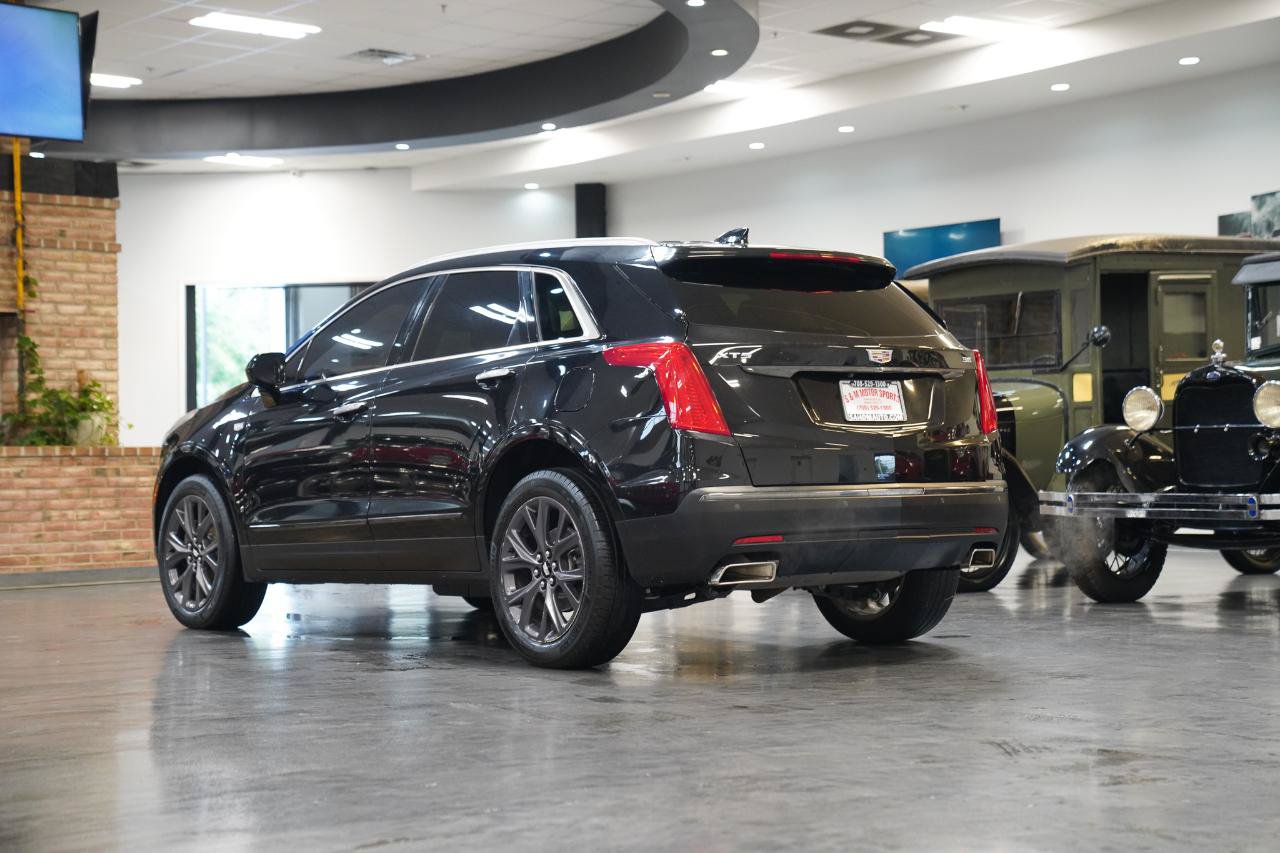 Used 2018 Cadillac XT5 Luxury w/ LPO, Black Ice Package FWD image 15