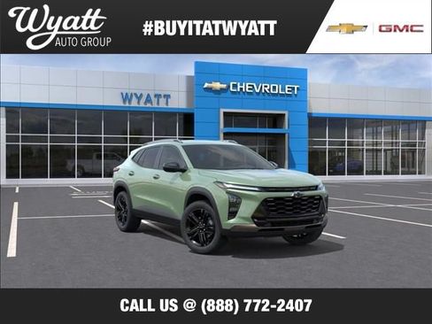 New 2026 Chevrolet Trax ACTIV w/ Driver Confidence Package FWD image 1