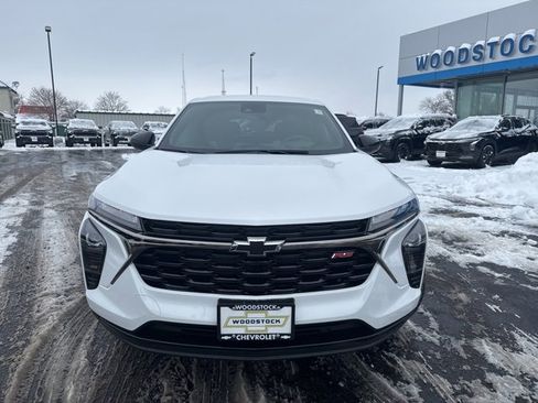 New 2026 Chevrolet Trax RS w/ Driver Confidence Package image 8