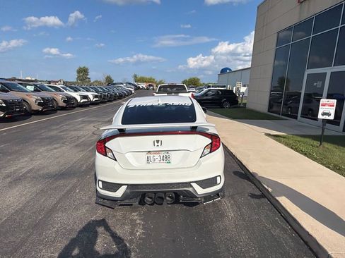 Used 2019 Honda Civic Si image 6