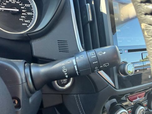Used 2019 Subaru Forester Limited AWD/4WD image 16