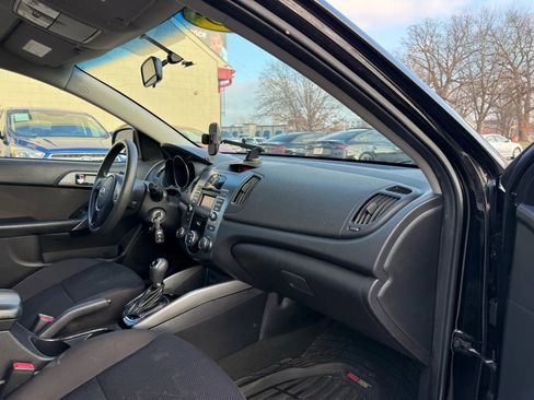 Used 2013 Kia Forte EX w/ Fuel Economy Pkg image 19