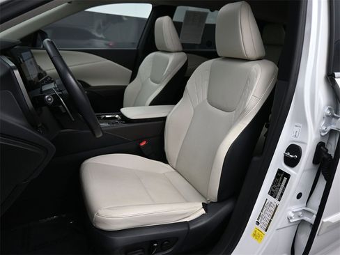 Used 2023 Lexus RX 350 Premium w/ Cold Area Package image 15