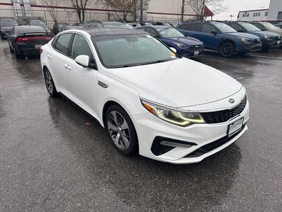 Used 2019 Kia Optima S w/ S Panoramic Sunroof Package
