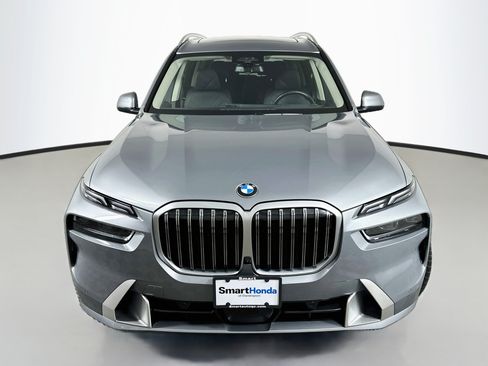 Used 2024 BMW X7 xDrive40i AWD/4WD image 2