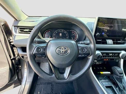 Used 2024 Toyota RAV4 XLE w/ Convenience Package image 11