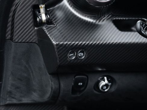 Used 2019 McLaren Senna image 65