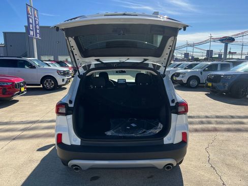 New 2026 Ford Escape Active FWD image 13