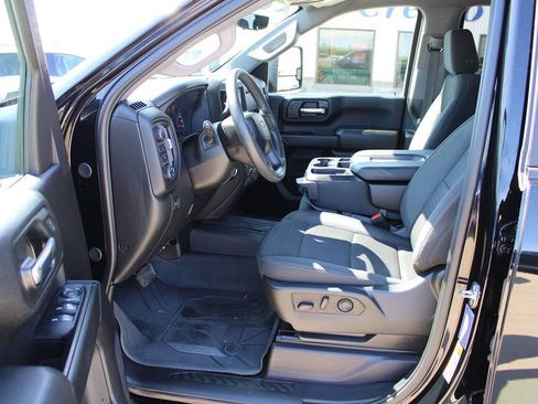 Used 2024 Chevrolet Silverado 2500 Custom w/ Custom Convenience Package AWD/4WD image 12