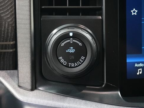 Used 2022 Ford F150 Platinum w/ Equipment Group 701A High AWD/4WD image 28