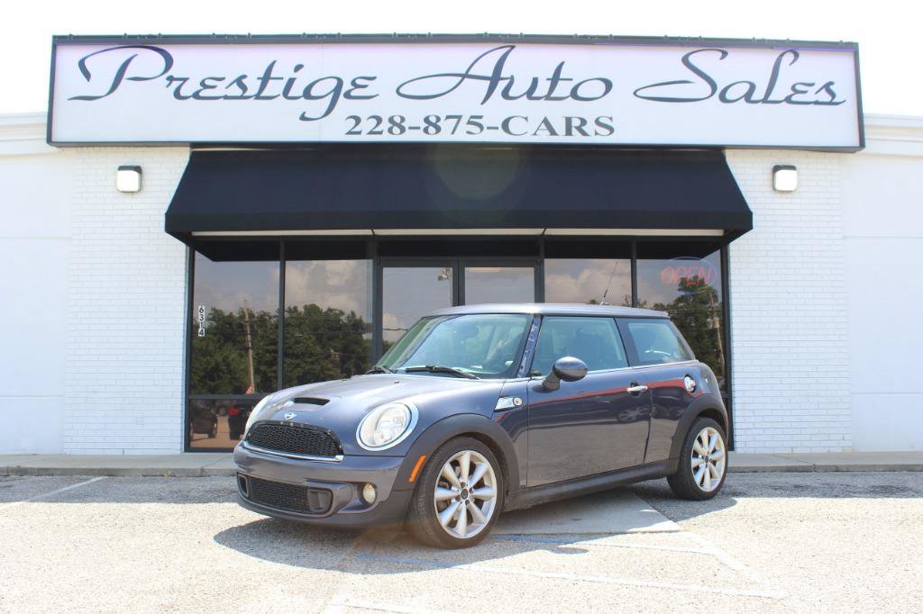 Used 2013 MINI Cooper S FWD image 1