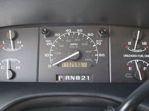 Used 1996 Ford F150 2WD Regular Cab image 28