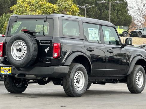 New 2025 Ford Bronco 4-Door AWD/4WD image 11