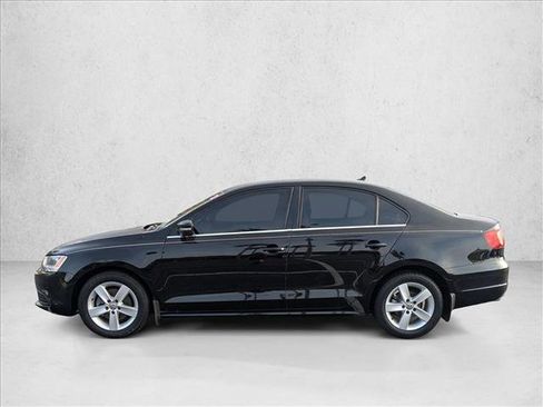 Used 2013 Volkswagen Jetta TDI image 9
