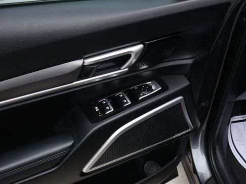 Used 2022 Kia Telluride S image 17