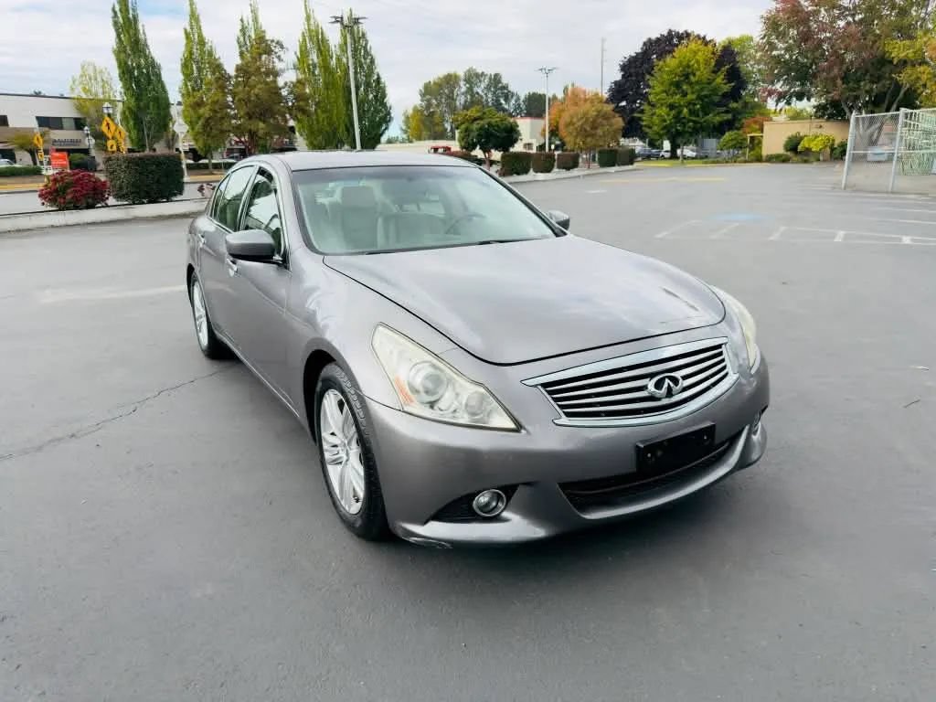 Used 2013 INFINITI G37 Journey w/ Premium Pkg RWD image 7