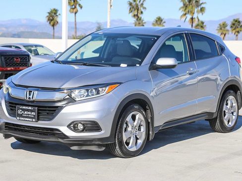 Used 2020 Honda HR-V LX image 3