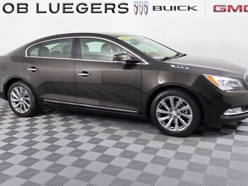 Used 2014 Buick LaCrosse Leather image 2