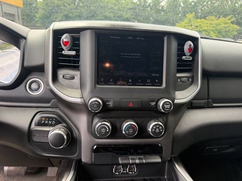 Used 2020 RAM 1500 Big Horn RWD image 14
