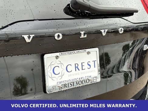 Certified 2023 Volvo XC90 B6 Plus w/ Protection Package Premier AWD/4WD image 8