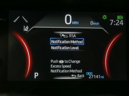 Used 2025 Toyota RAV4 XLE AWD/4WD image 40