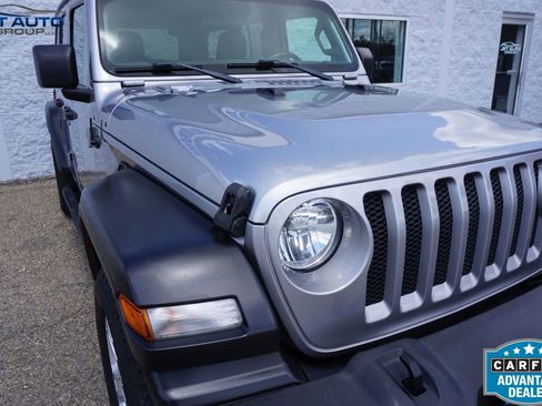 Used 2021 Jeep Wrangler Unlimited Sport AWD/4WD image 7