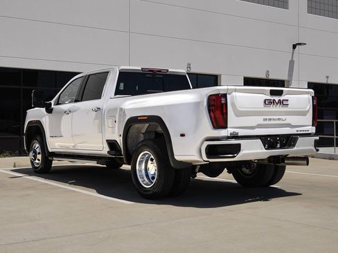 Used 2024 GMC Sierra 3500 Denali w/ Denali Reserve Package image 7