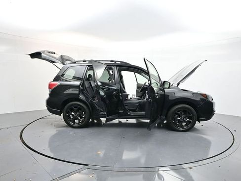 Used 2018 Subaru Forester 2.5i Premium image 32