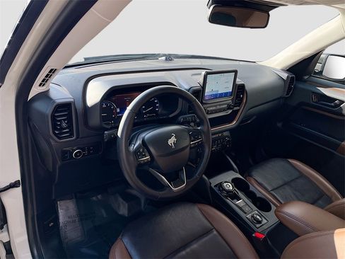 Used 2024 Ford Bronco Sport Badlands w/ Premium Package image 9