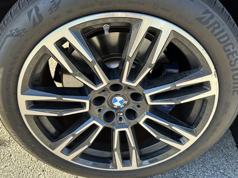 Used 2024 BMW 540i xDrive 540i xDrive w/ Premium Package image 14