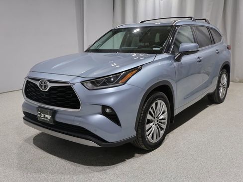 Used 2020 Toyota Highlander Platinum AWD/4WD image 7