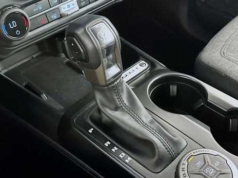 Used 2025 Ford Bronco Big Bend image 25