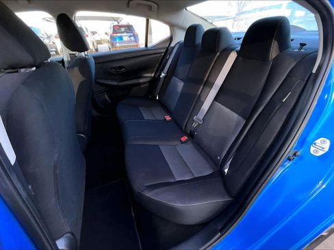 Used 2025 Nissan Sentra SV image 17