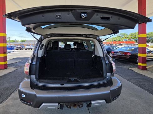 Used 2018 Nissan Armada SL w/ Moonroof Package AWD/4WD image 33