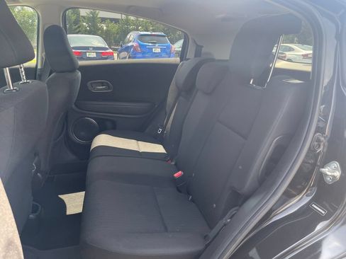 Used 2017 Honda HR-V EX image 15