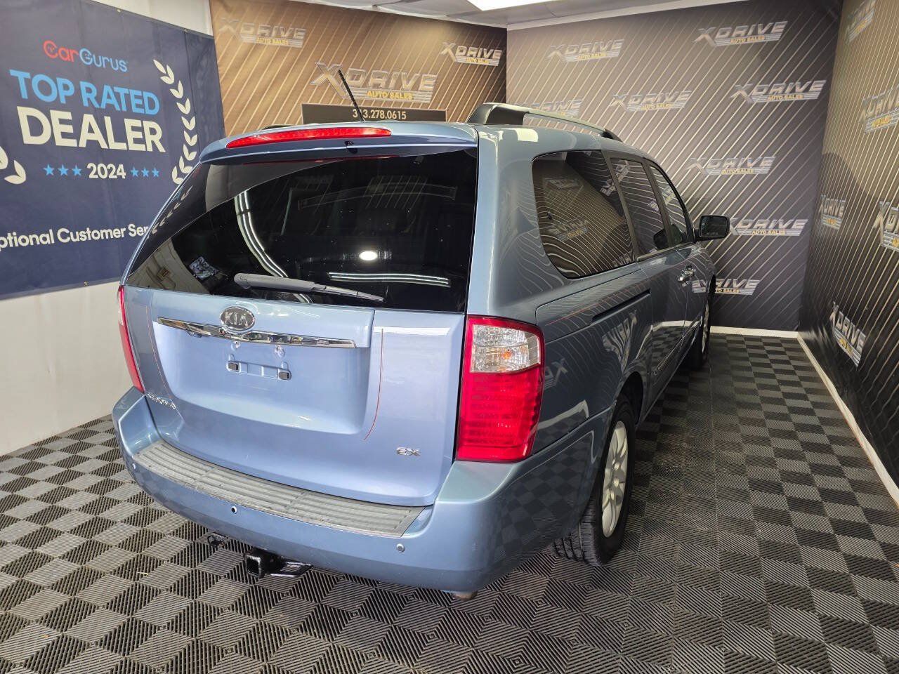 Used 2010 Kia Sedona EX w/ Luxury Pkg FWD image 14