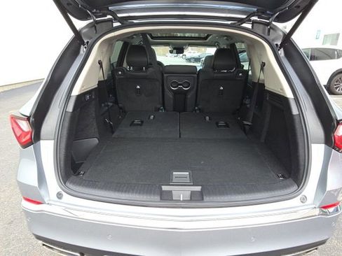 Used 2026 Acura MDX w/ Technology Package image 9