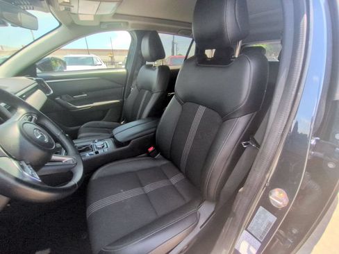 Used 2025 MAZDA CX-50 AWD 2.5 S w/ Premium Package image 24