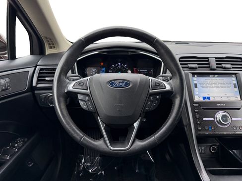 Used 2019 Ford Fusion Energi Titanium image 12