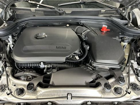 Certified 2025 MINI Cooper S image 8