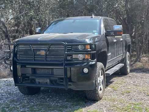 Used 2016 Chevrolet Silverado 2500 LTZ image 1