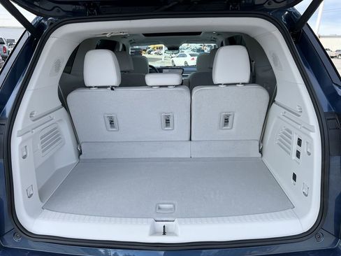 New 2026 Buick Enclave Avenir w/ Super Cruise Package image 27