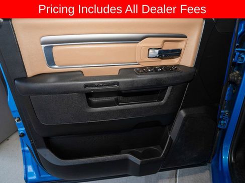 Used 2021 RAM 1500 Classic SLT AWD/4WD image 10